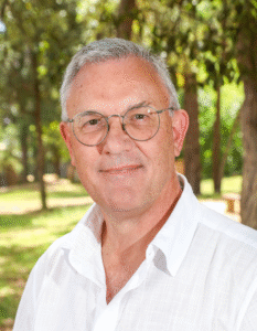 Dr David Neville