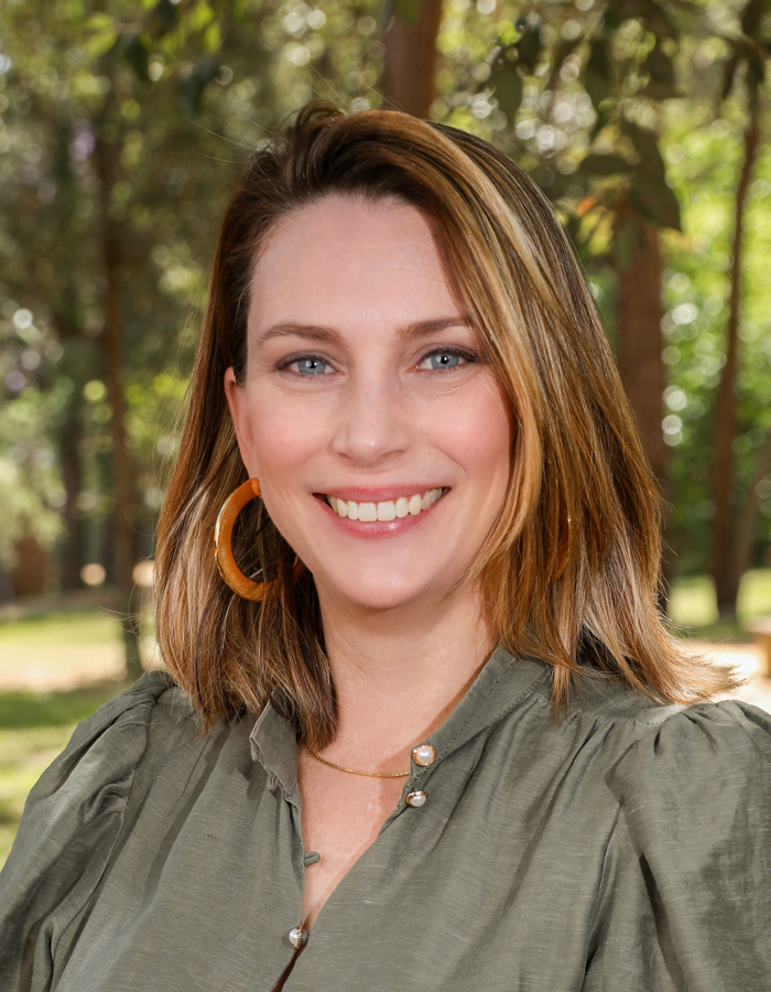 Dr Jacqueline Service